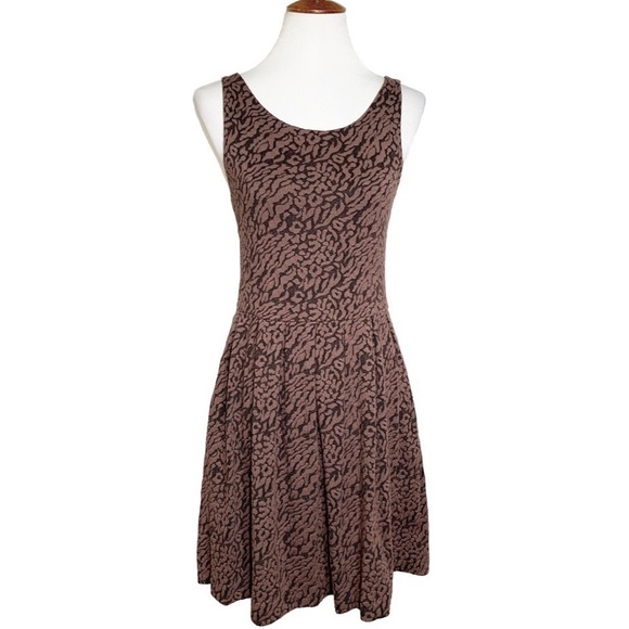 Anthropologie Dresses & Skirts - Anthropologie Leopard Print Knit Dress